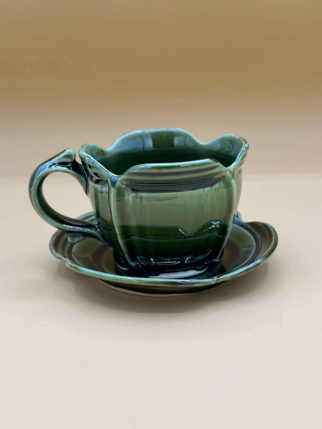 Tea Cup w/ Saucer